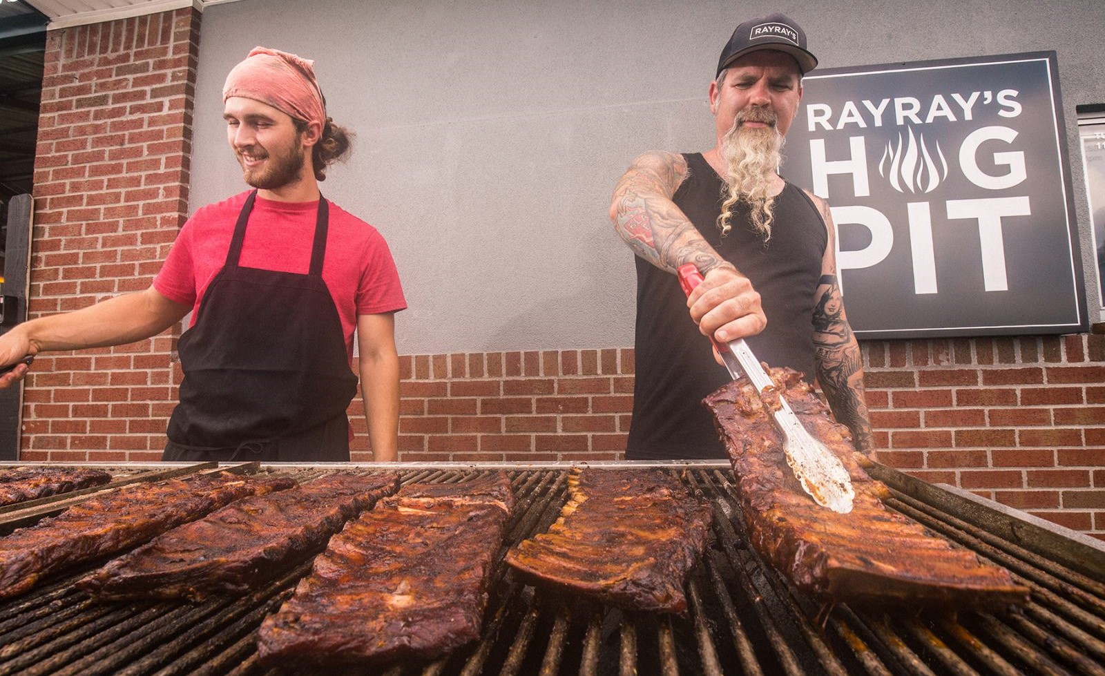 Ray Ray’s Hog Pit
